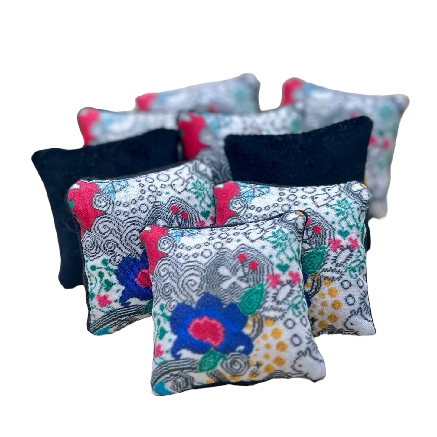 organic French lavender WILD WORLD sachet