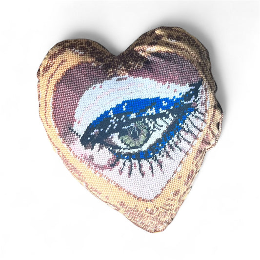 kissed differently HEARTFELT GLIMPSE