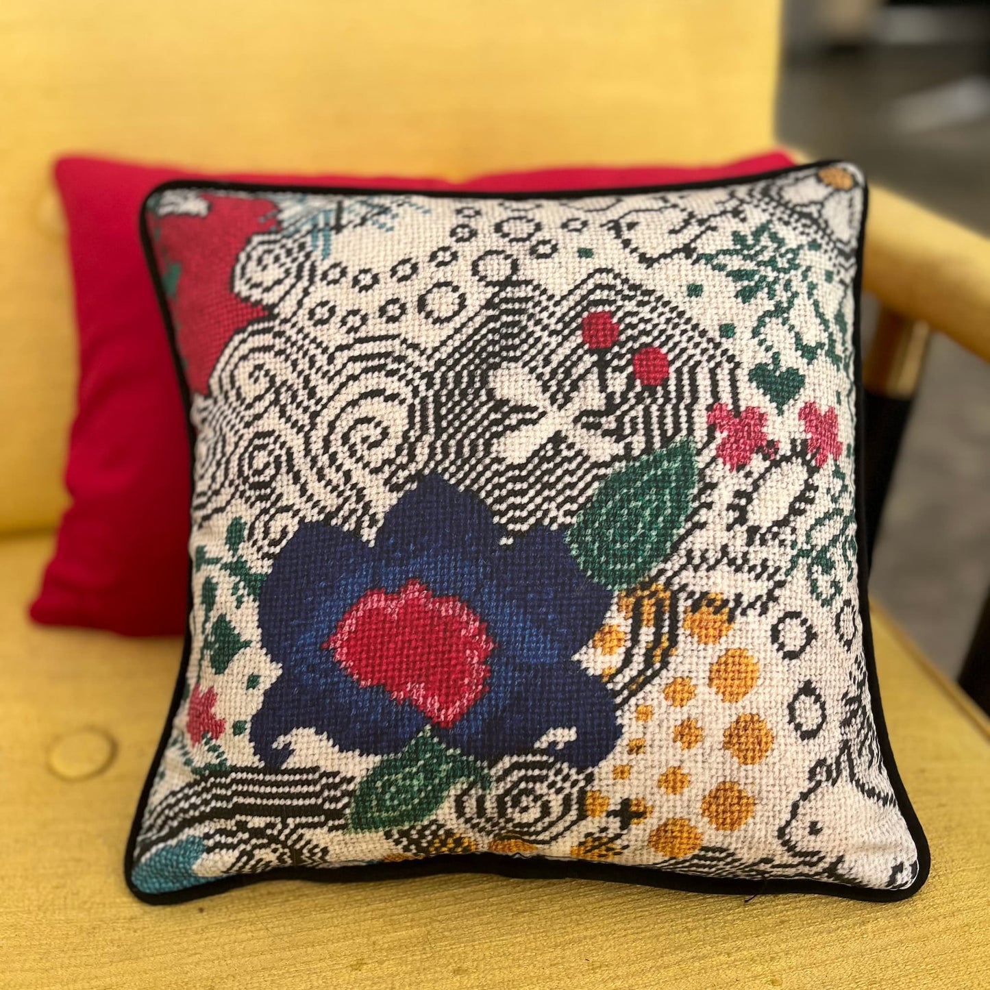 organic cotton sateen WILD WORLD pillow