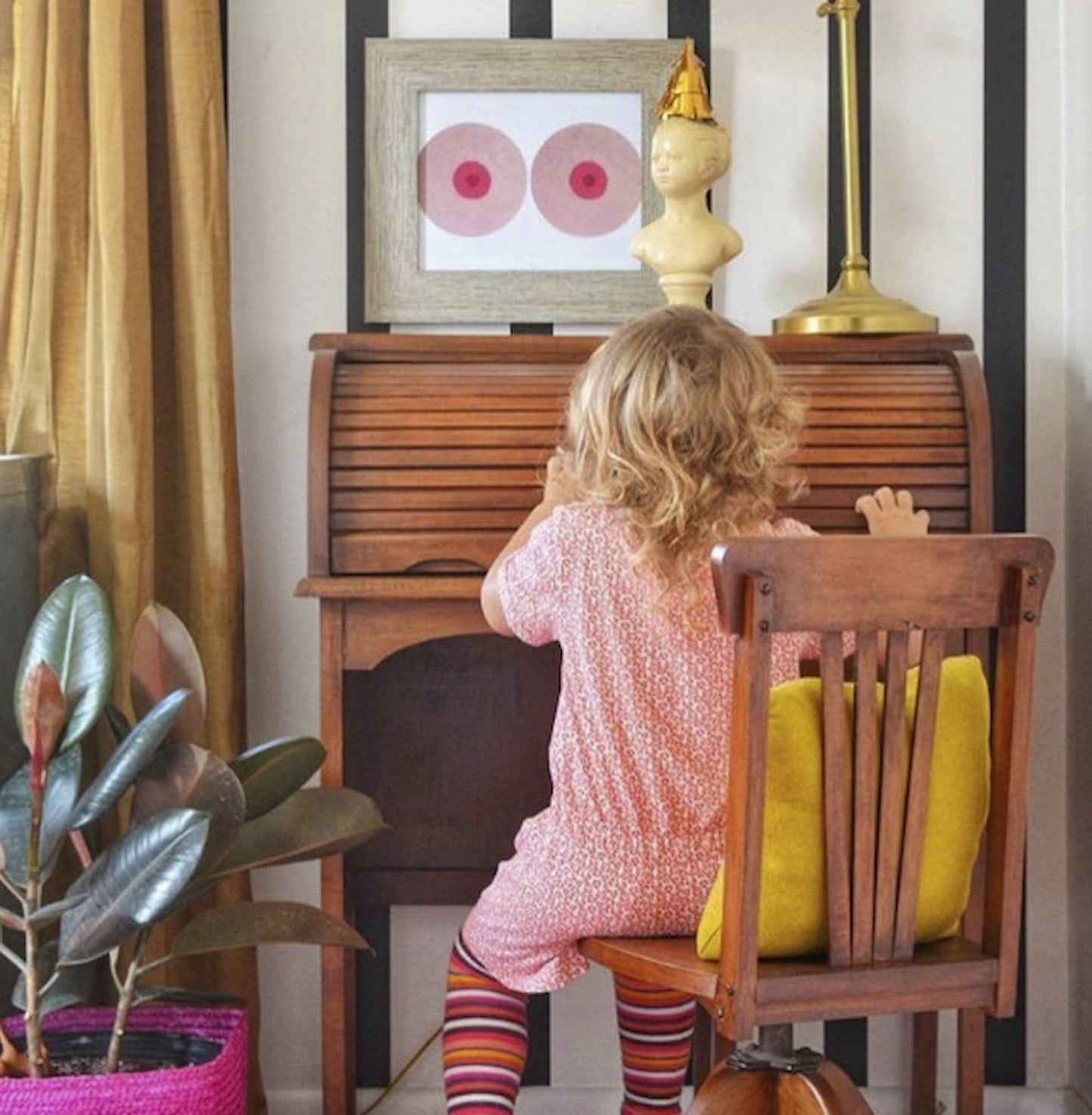 side-by-side baby pink rounds with hot pink centers