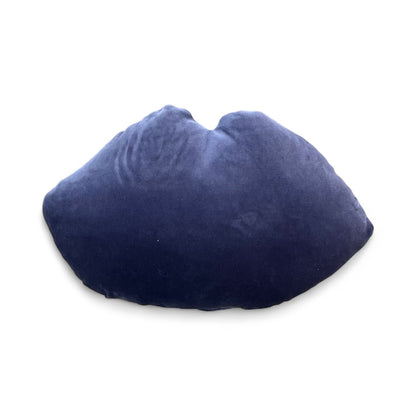 kissed differently blue violet POUTI organic cotton sateen lips