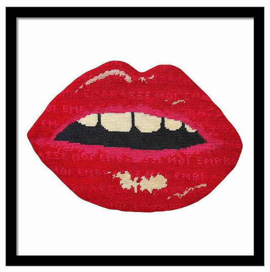 made-to-order EMBRASSE MOI large print