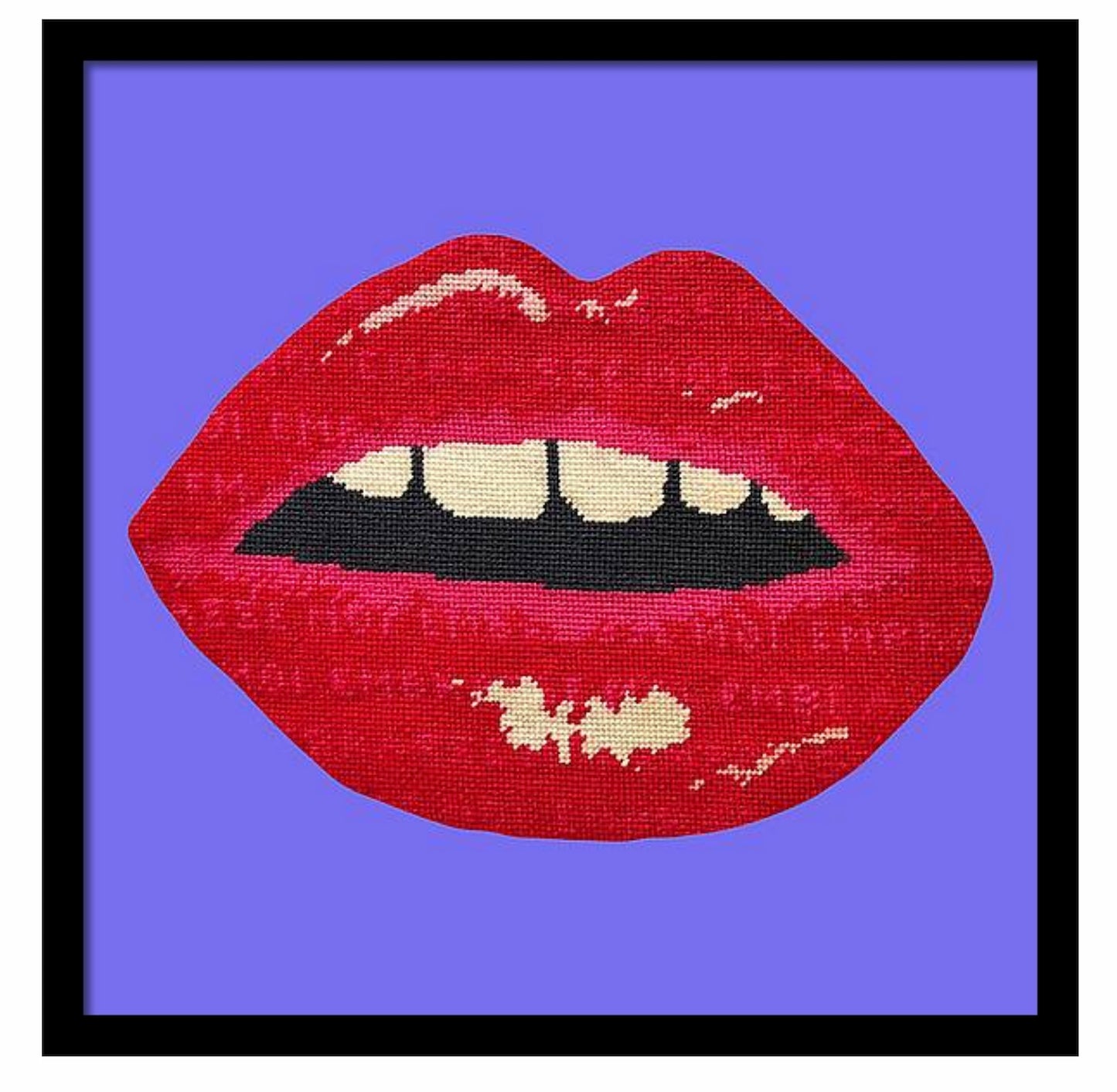 made-to-order EMBRASSE MOI large print