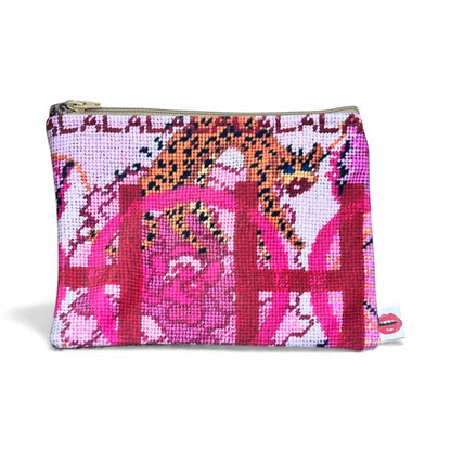 OOH LA LA pouch